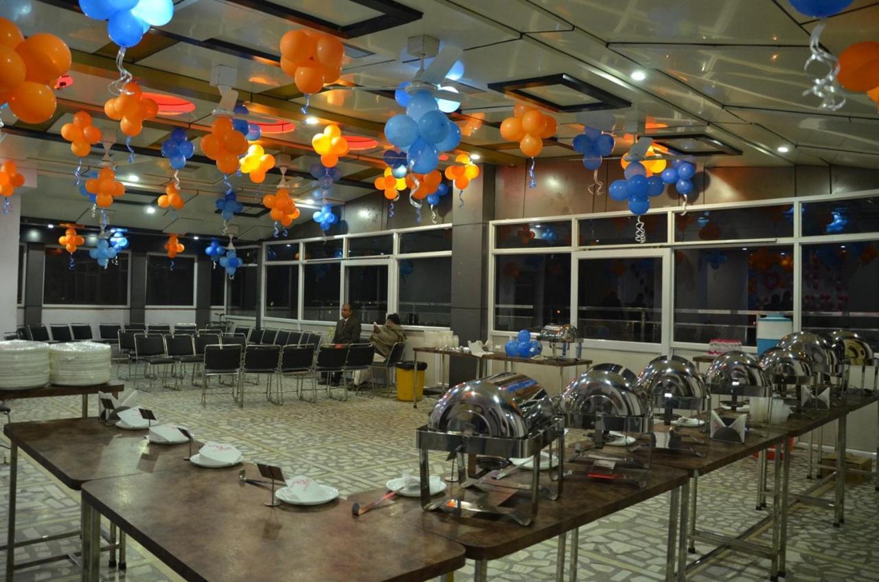 Hotel Rb Palace Dhaulpur Kültér fotó