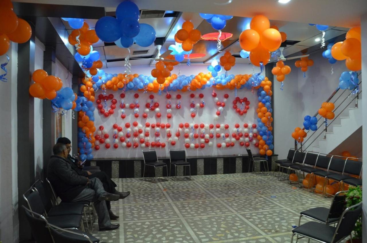 Hotel Rb Palace Dhaulpur Kültér fotó